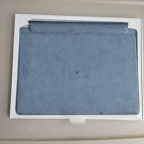 Microsoft Surface Pro Signature Keyboard with Surface Slim Pen - Bild 4 von 9