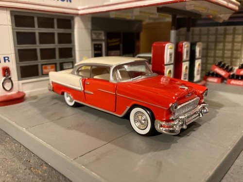 1955 Chevrolet Bel Air, 1/43 Scale, Tutone Red & White - Picture 5 of 11