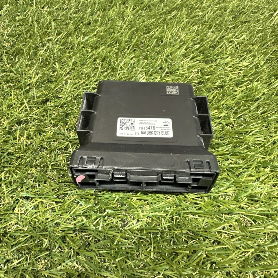 Módulo de control de puerta de enlace de red Chevy Silverado/Colorado 2018-2022 OEM 13533478 Foto 4 de 4