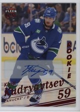 2025 Fleer Ultra Rookies Red Rainbow Foil 4/10 Kirill Kudryavtsev #188 Auto p9m