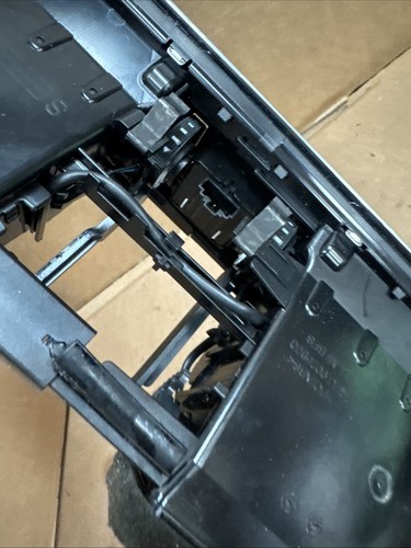 2012 2013 2014 2015 AUDI A6 A7 S6 S7 - CENTER DASH AIR VENT HAZARD SWITCH 1424 - Picture 16 of 19