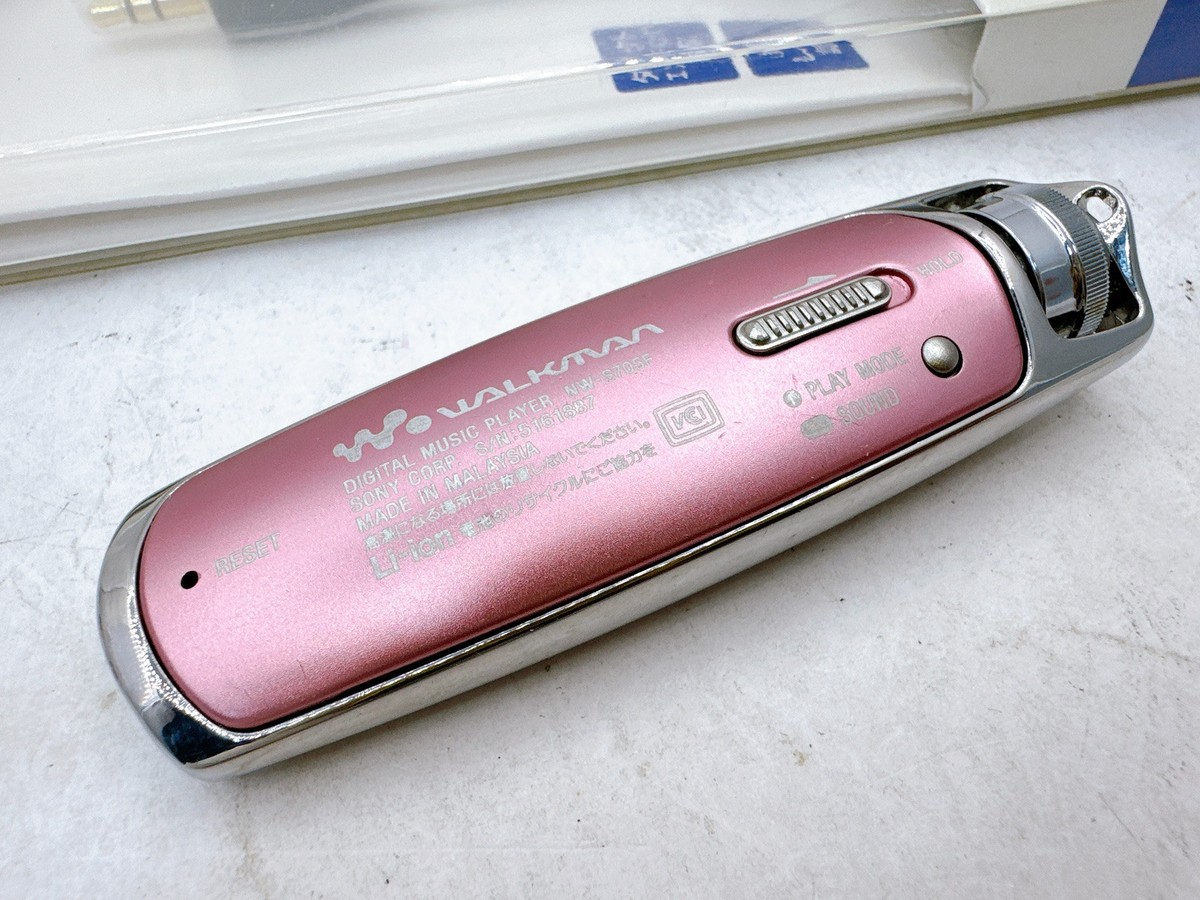 Sony Walkman NW-S705F Portable Digital Audio Player MP3 2GB