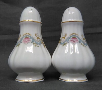 RARE Mandarin by Royal Standard / Paragon Salt  & Pepper Shakers NICE
