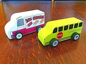 ice cream bus toy