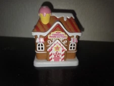 Cobblestone Corners Winter Village Sweets And Treats Shop Light Up LED Christmas