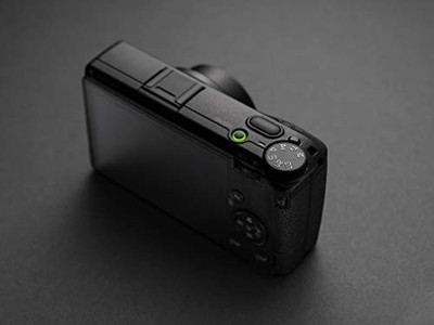 本日17時までの出品 gr3 RICOH GR III 新品 Ricoh GR III 1080p 24.2MP f/2.8 Compact Digital Camera - Black