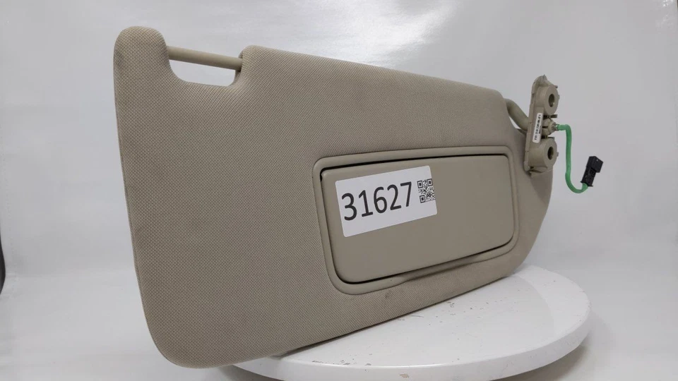 2004-2006 Volvo S40 Passenger Sun Visor Mirror Right Sunvisor Beige N65MC - Image 3 of 4