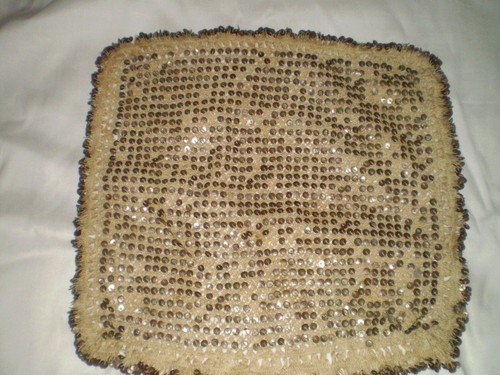 Nappe Islam Ottoma 19ème siècle paillettes crochetées et brodées rare à trouver - Photo 5/9