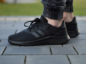 adidas lite racer