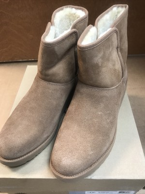 ugg kristin 10