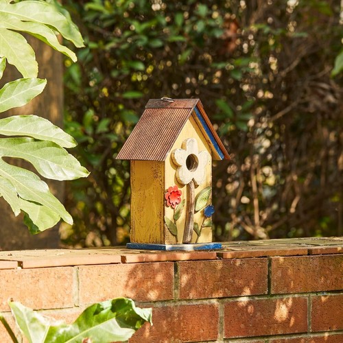 Distressed Birdhouse Pet Cottage for Cozy Garden Decor - Satisfaction Guaranteed - Picture 9 of 11