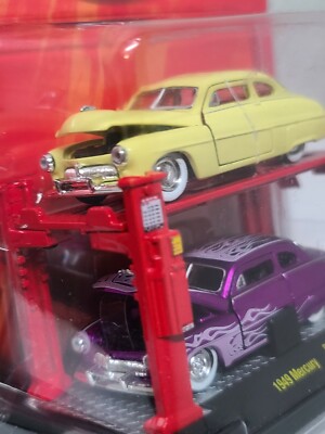 M2 Machines 1949 Mercury 2-Pack Auto Lift | eBay