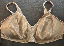 Bali PASSION FOR COMFORT Natural Uplift Wireless Bra Style 3228 42D