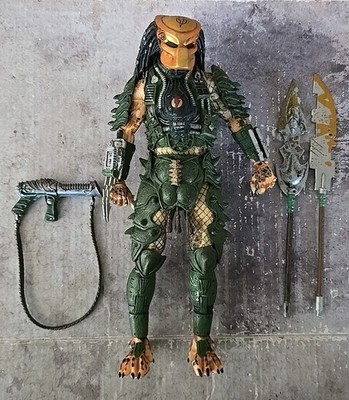 NECA Predator Broken Tusk Predator Authentic 7
