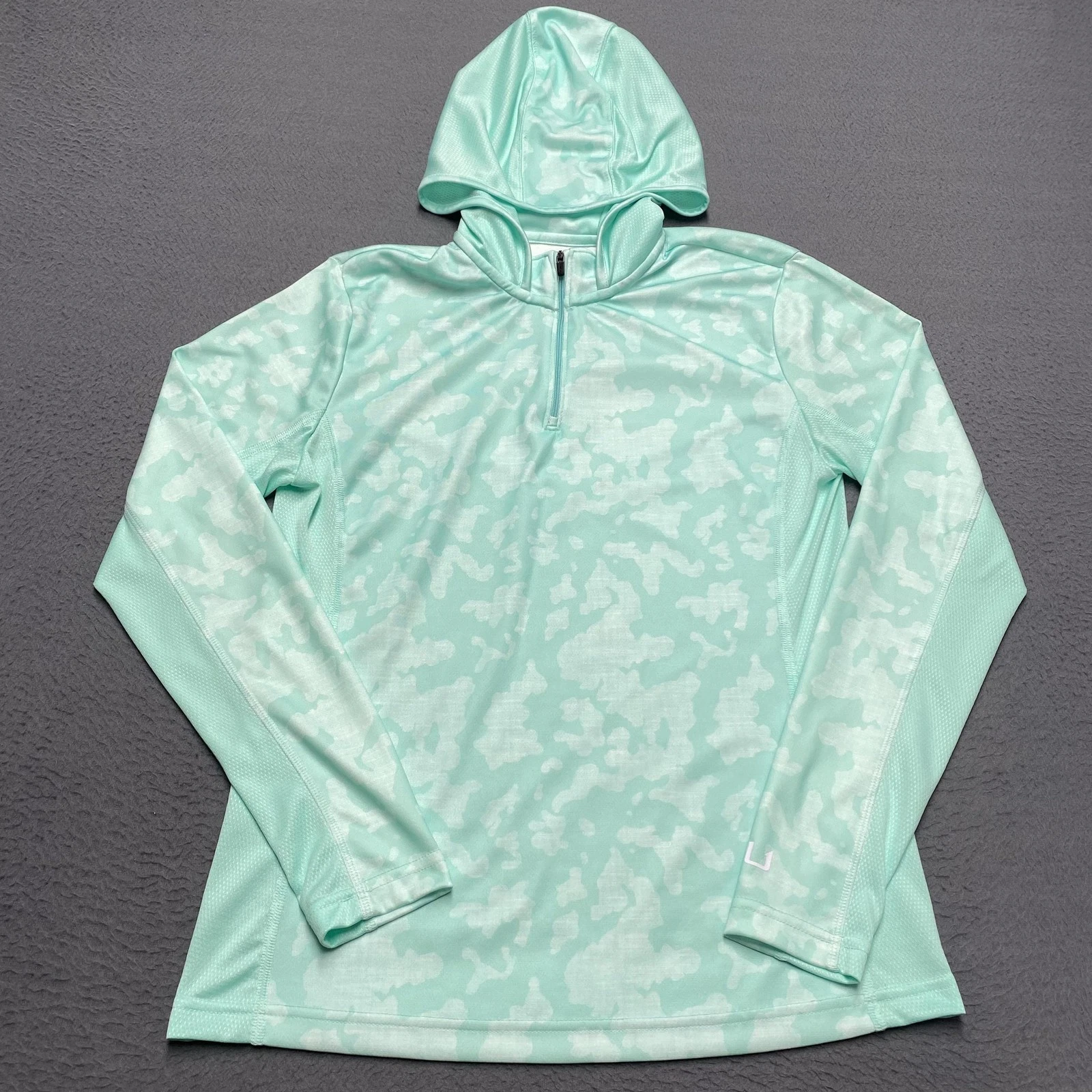 Huk Hoodie Womens Medium Green Camo 1/4 Zip Hooded Lightweight Fishing Shirt
Opens in a new window o