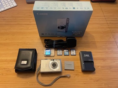Canon IXUS 60 Digital Camera. All original + memory cards. Excellent condition