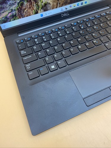 Dell Latitude 7390 computer portatile Core i7-8650U 1,9 GHz 256 GB SSD W11P 13,3" touchscreen - Foto 2 di 7