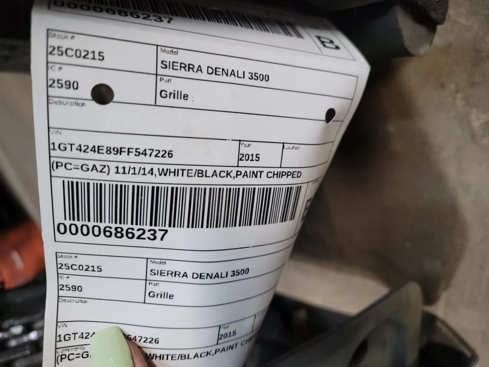 Grille Fits 15-17 SIERRA DENALI 2500 1962764 - Image 2 of 4
