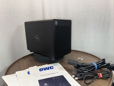 (4 TB) OWC Thunderbay 4 4-Bay Thunderbolt 2 RAID Ready Array - 4 Toshiba 1TB HDD