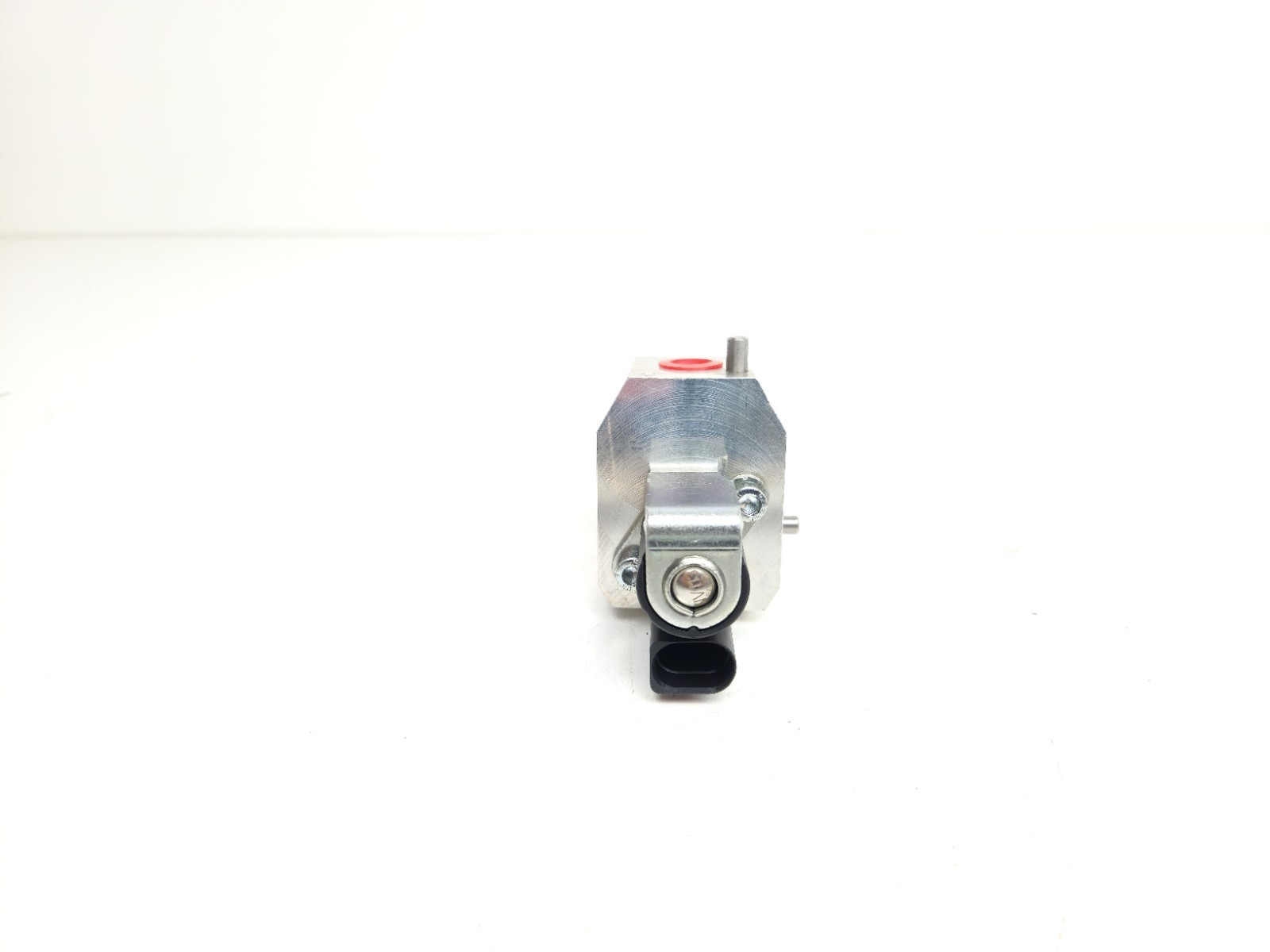 2015-2017 MCLAREN 675LT HYDRAULIC OIL VALVE BLOCK SOLENOID 11B1103CP OEM