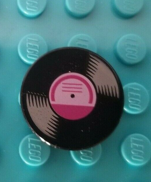 LEGO Minifigure Music Record Vinyl Spinning Design Old School