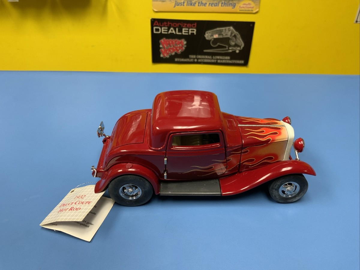 FRANKLIN MINT 1932 FORD DEUCE COUPE HOT ROD WITH FLAMES | eBay