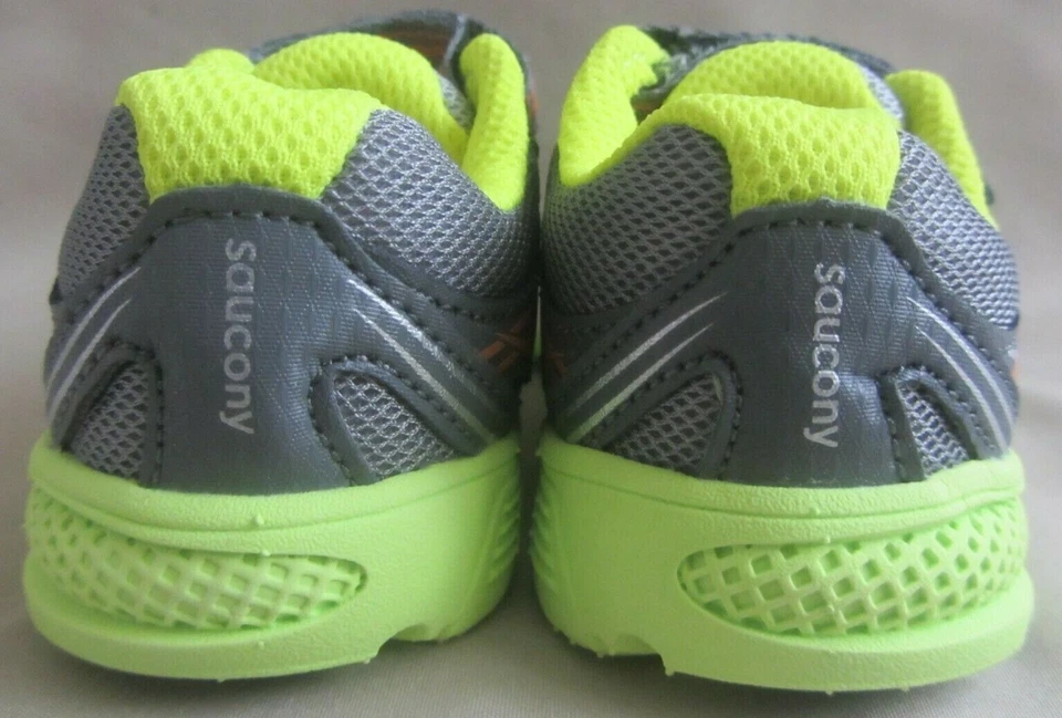 Zapatillas Saucony Niños Pequeños Talla 5 Plantilla Anti Olores Plateadas Neón Nuevas Sin Caja Foto 3 de 3