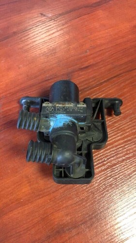 BMW 5 6ER E60 E61 E63 E64 DIESEL WASSERPUMPE HEIZUNG VENTIL PUMPE 6920226