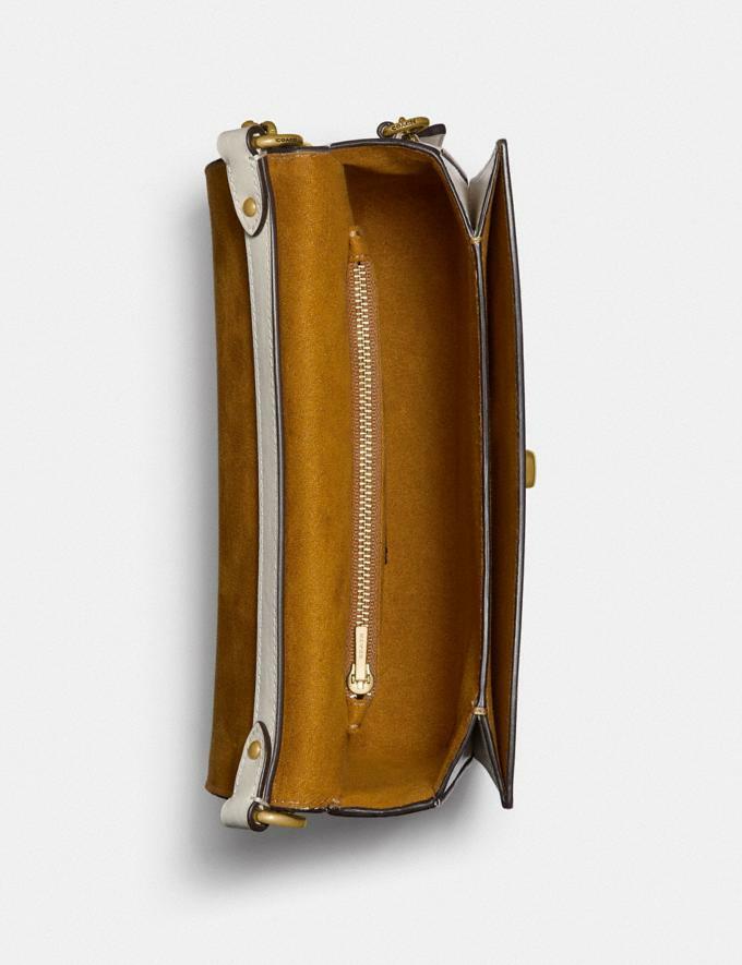 Coach Hutton With Quilting Brass/Chalk Shoulder bag in Original Packaging image 4