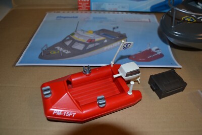 Playmobil 4429 bateau police + moteur a pile complet