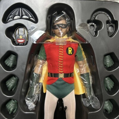 HOT TOYS 1/6 : FIGURE MMS219 ROBIN CLASSIC TV SERIES 1966 HOT TOYS 1/6 : FIGURE MMS219 ROBIN CLASSIC TV SERIES 1966