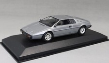 Minichamps Maxichamps Lotus Esprit S1 in Light Grey Metallic 1978 940135221 1/43