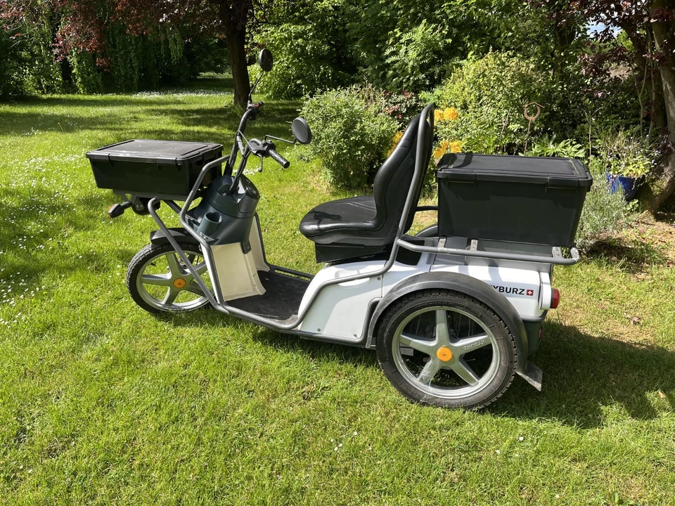 Kyburz DXP Elektrofahrzeug Dreirad Seniorenmobil 45km/h drauf setzten los fahren - Bild 4 von 4