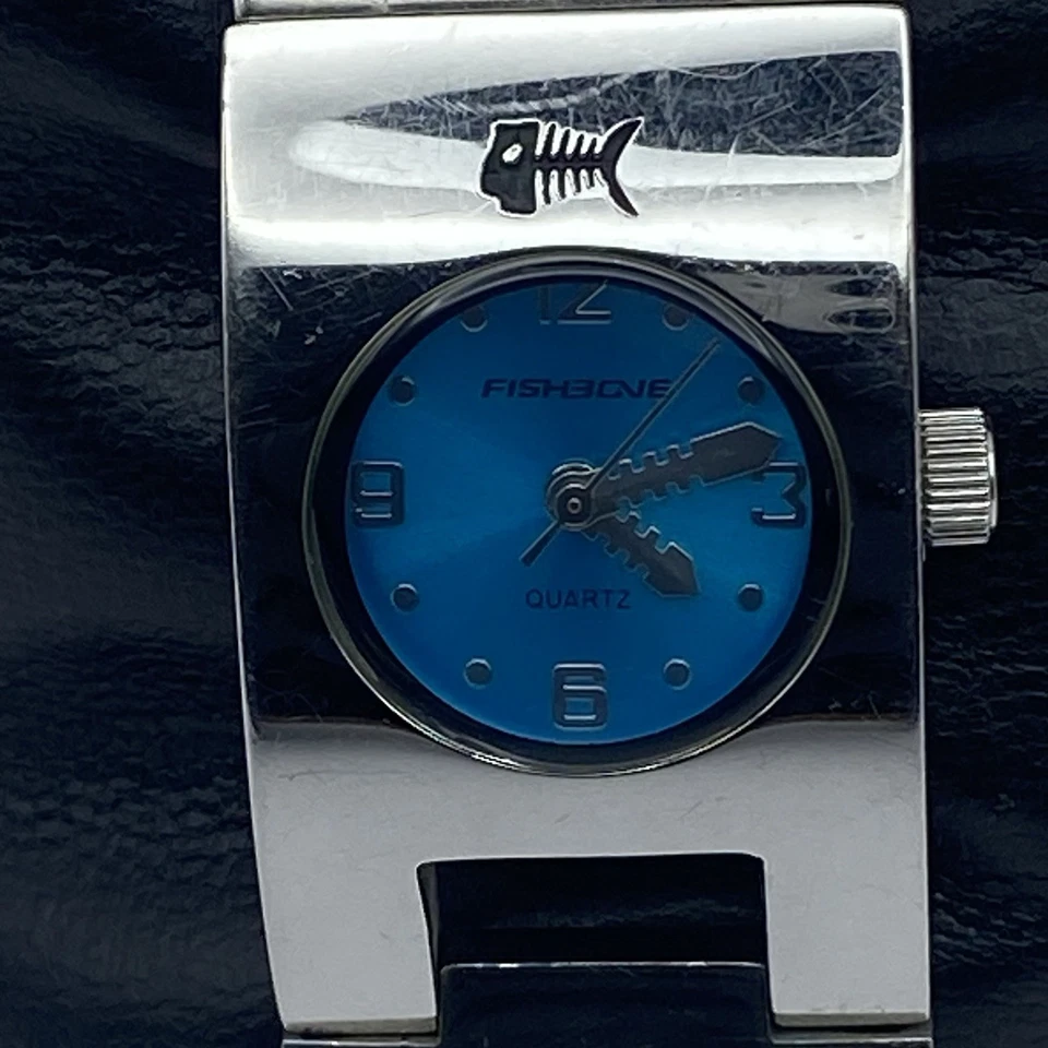 Reloj de cuarzo 22 mm Fishbone Japón esfera azul damas piezas no probadas/reparación Foto 4 de 4