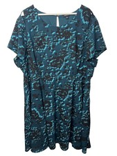 Torrid Floral Fit Flare Dress Womens Plus Size 4X 26 Blue Keyhole Short Sleeve