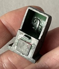 Vintage Painted Lead Britains Era Crescent Toys Forecourt Oil Bin Dispenser Z701