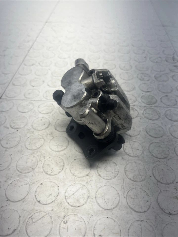 川崎忍者 250R 前刹车卡钳 EX250 带垫 原始设备制造商 2004 - 2012 年 原始设备制造商 — 第 4/4 张图片