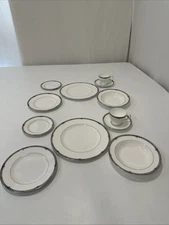 2 WEDGWOOD AMHERST PLATINUM 6 PIECE Place Settings With Bowls RETIRED NWT 1984