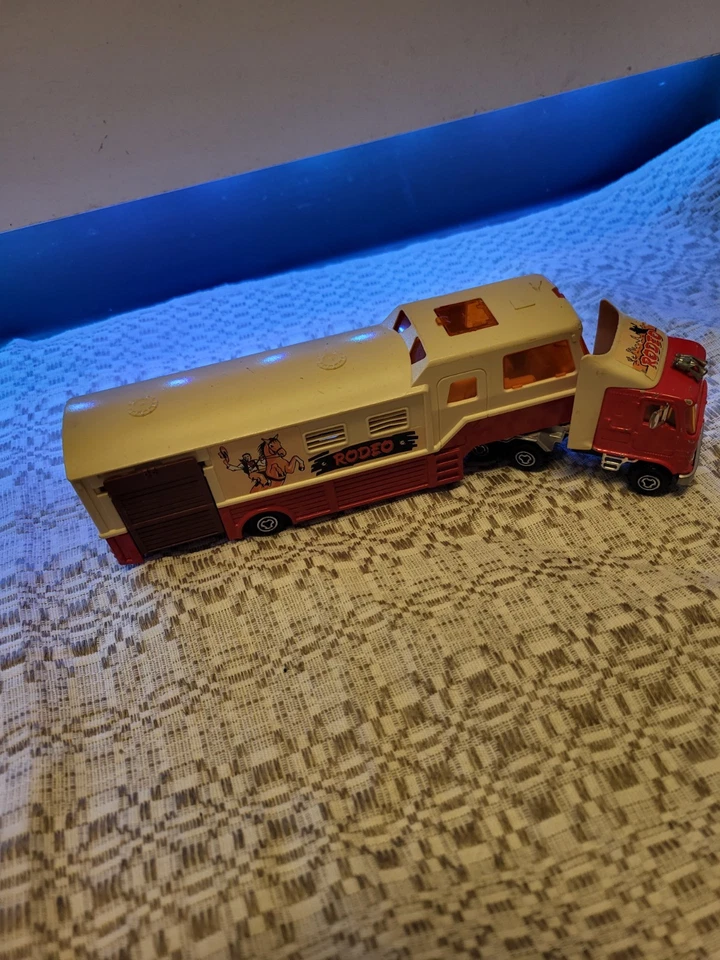 Vintage Rodeo Toy Truck Includes Toy Horses - Image 3 of 4