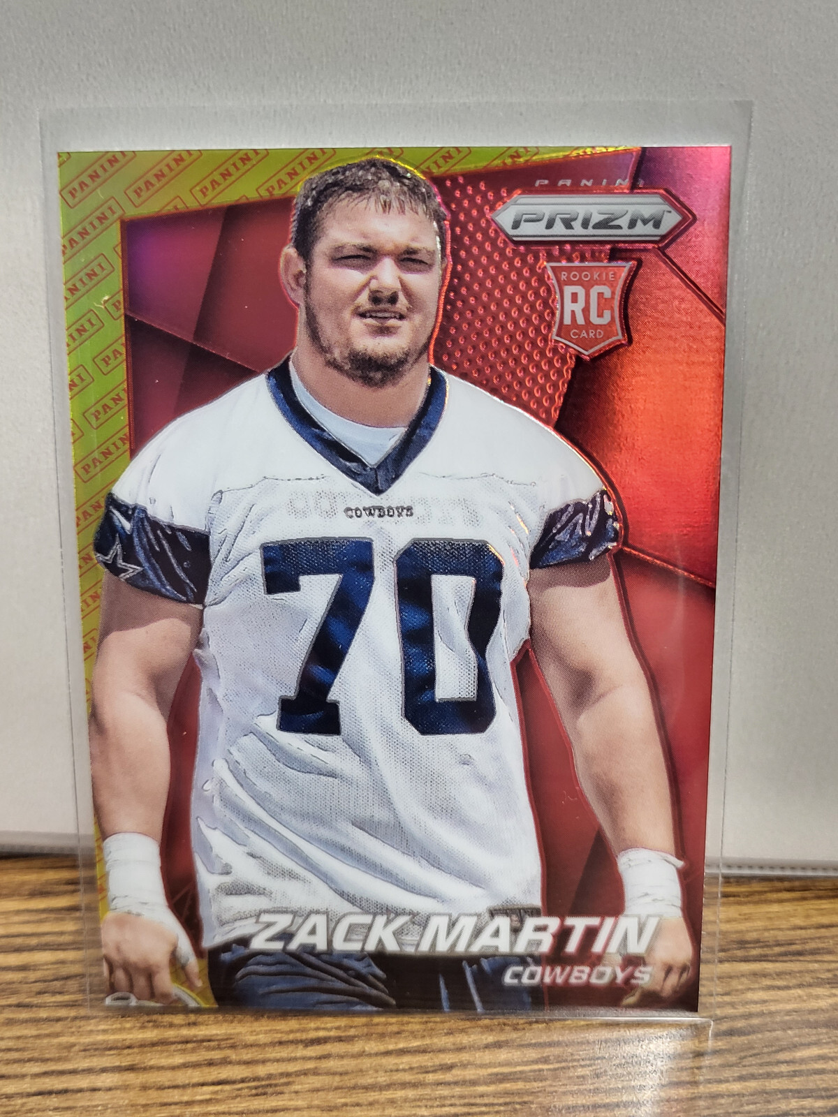Zack Martin 2014 Prizm Panini Red Yellow Logo Prizm Rookie Rc #297 Cowboys