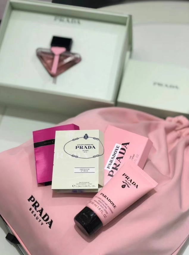 Elegant Prada Beauty Reversible Backpack Logo Pouch Pink  display picture 1