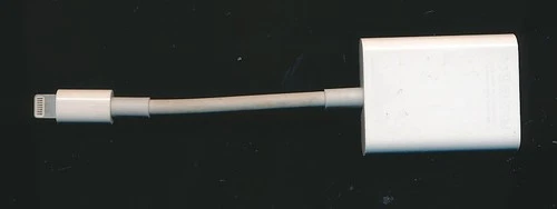 Original Apple Lightning SD Digital AV Adapter iPhone iPad ?