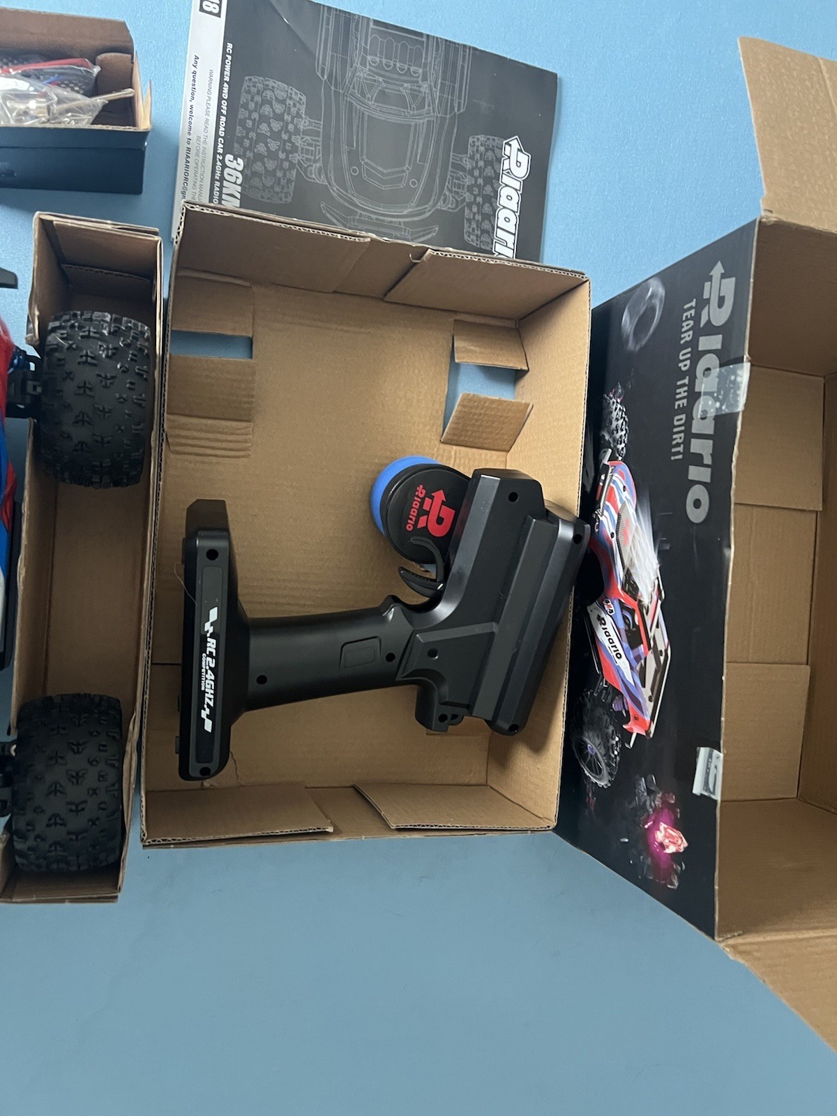 Riario Tear Up The Dirt Racing Model 1.18 Scale4wd new open box