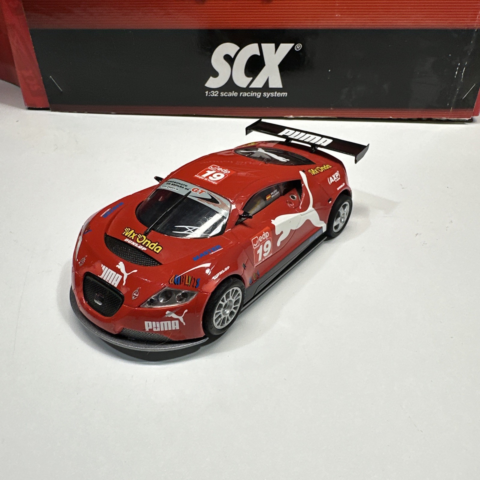 SCX DIGITAL SEAT CUPRA GT PUMA #19 RED