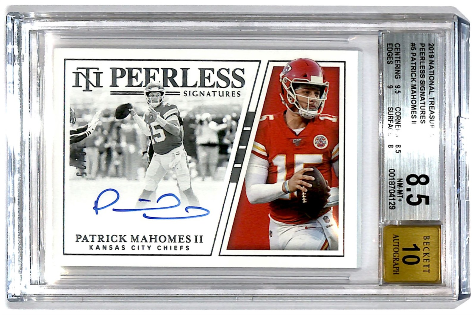 2019 National Treasures Peerless 19/25 Patrick Mahomes Auto BGS 8.5 R6220J view 1