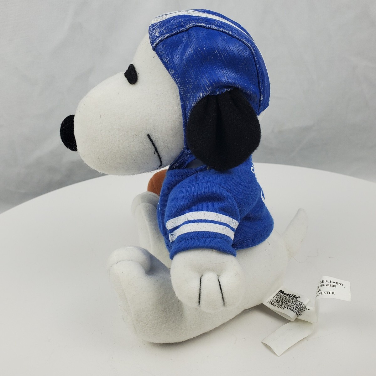 MetLife Peanuts Snoopy dog plush 6