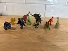 Lot of 10 Small Dinosaurs - Various Brands - 1"