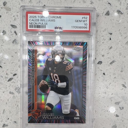 Topps Chrome 2025 Caleb Williams #52 Neon Pulse Refractor PSA 10 Bears