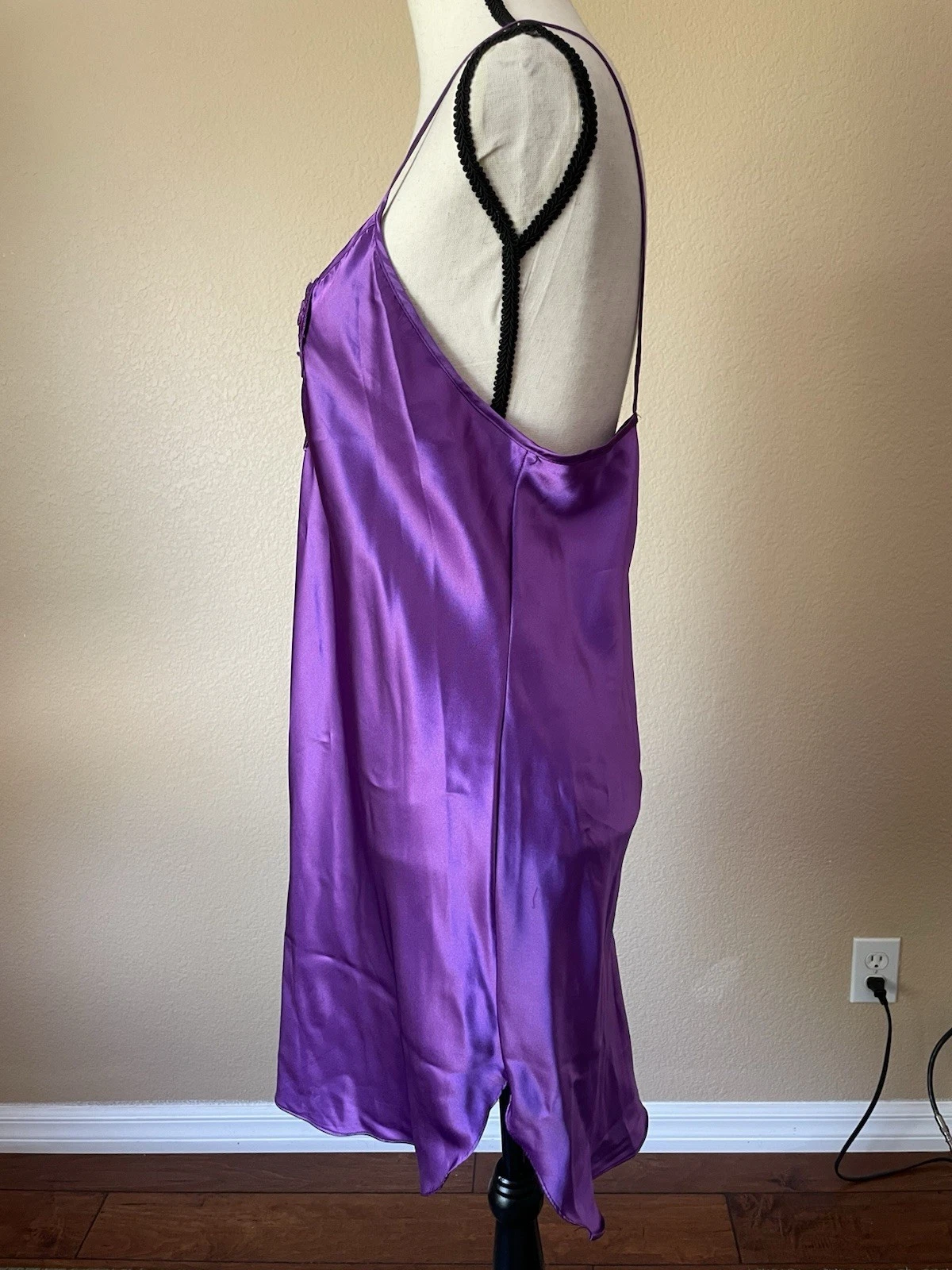 UNDERCOVER Abito Slip Secret Treasures Viola Lucido Raso Pizzo Senza Maniche Sonno L Nuovo con etichette