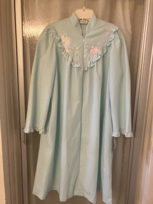 Vintage NEW X-Small Miss Elaine  3/4 Zip Robe Mint Green 3/4 Sleeve Fleece USA